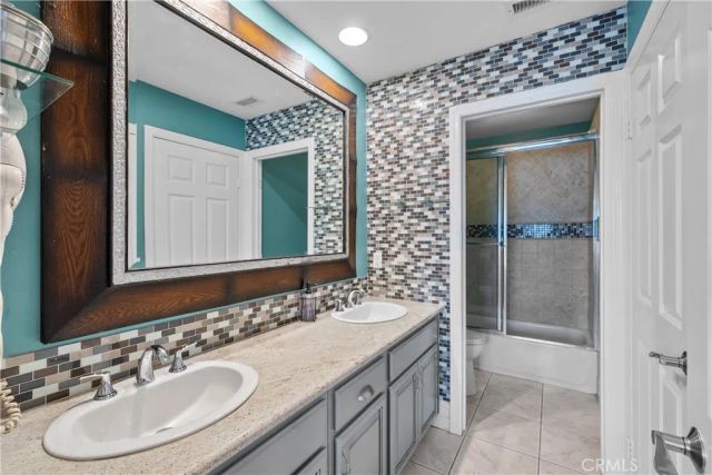 30308 Mallorca Place, Castaic, CA 91384