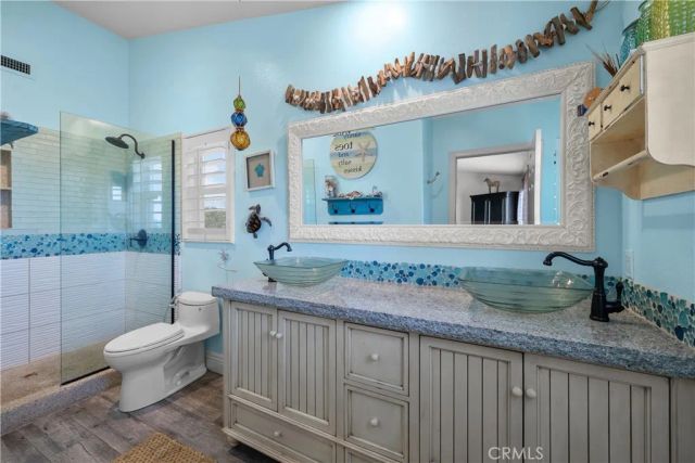 30308 Mallorca Place, Castaic, CA 91384