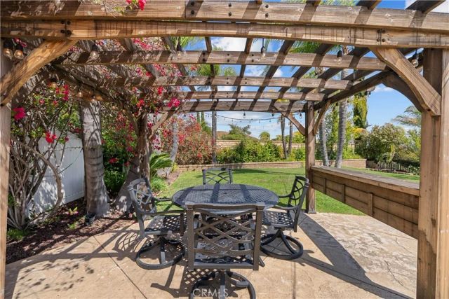 30308 Mallorca Place, Castaic, CA 91384