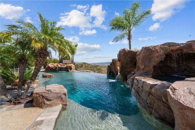 30308 Mallorca Place, Castaic, CA 91384