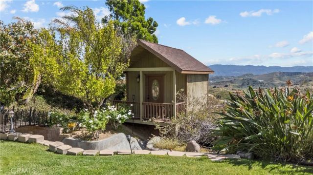 30308 Mallorca Place, Castaic, CA 91384