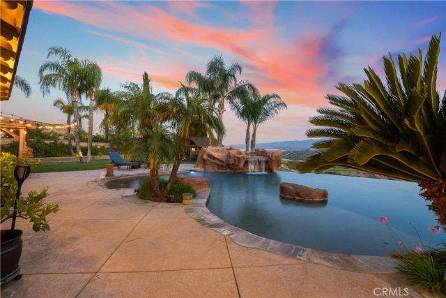 30308 Mallorca Place, Castaic, CA 91384