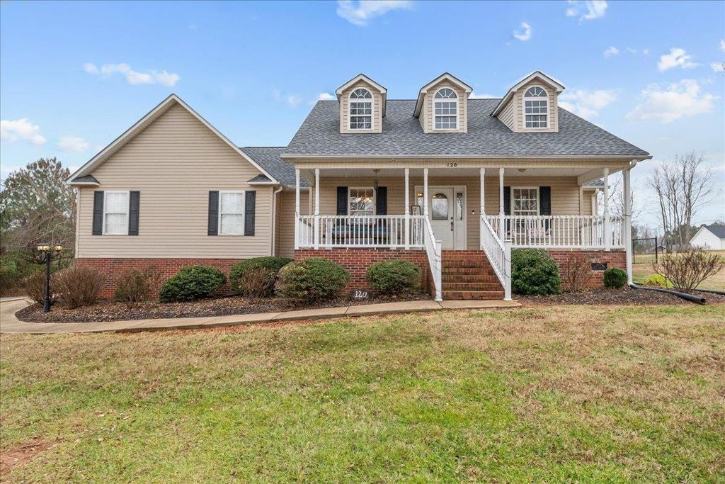120 McCoy Circle, Gaffney, SC 29341