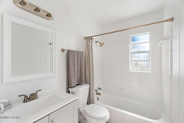 1607 W 13th Street, Panama City, FL 32401