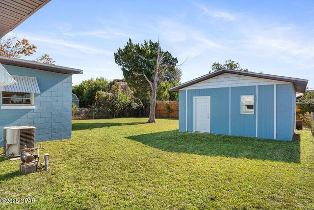 1607 W 13th Street, Panama City, FL 32401