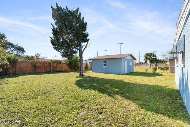 1607 W 13th Street, Panama City, FL 32401