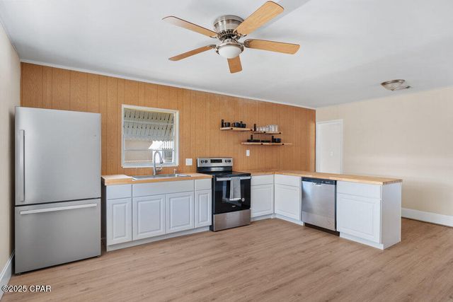 1607 W 13th Street, Panama City, FL 32401