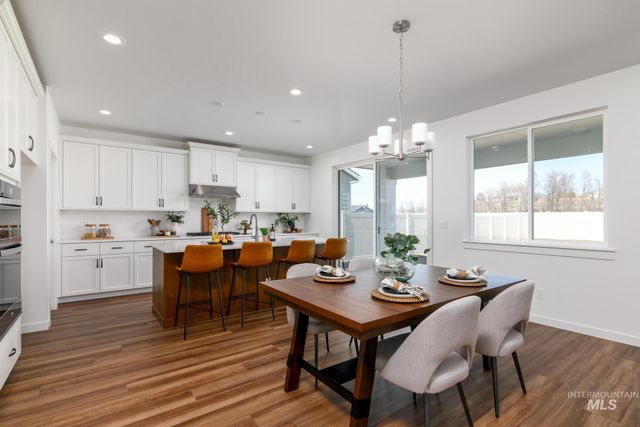 1250 W Osceola St, Middleton, ID 83644