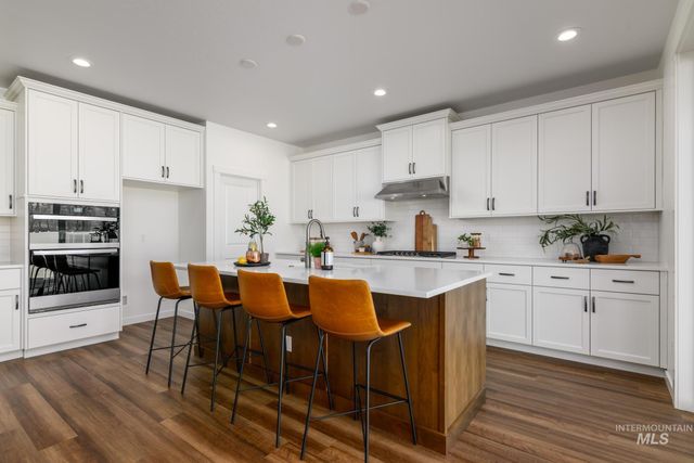 1250 W Osceola St, Middleton, ID 83644