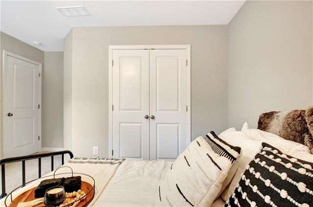 1109 Old Corinth Road, Newnan, GA 30263