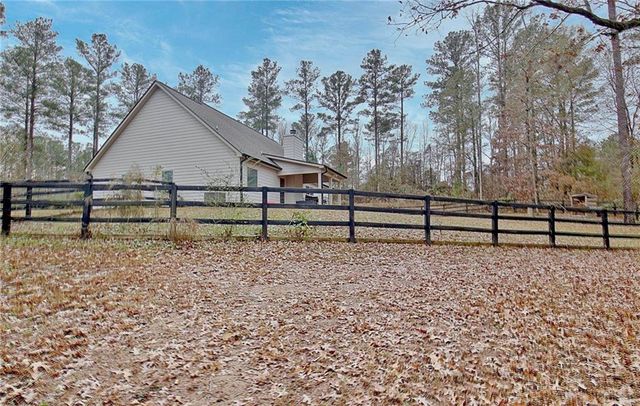 1109 Old Corinth Road, Newnan, GA 30263