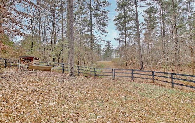 1109 Old Corinth Road, Newnan, GA 30263