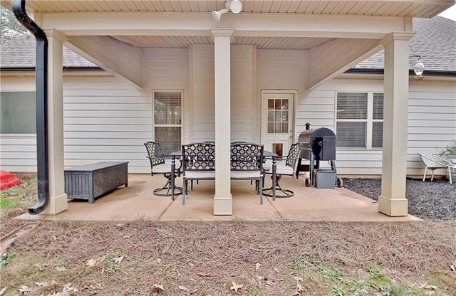 1109 Old Corinth Road, Newnan, GA 30263