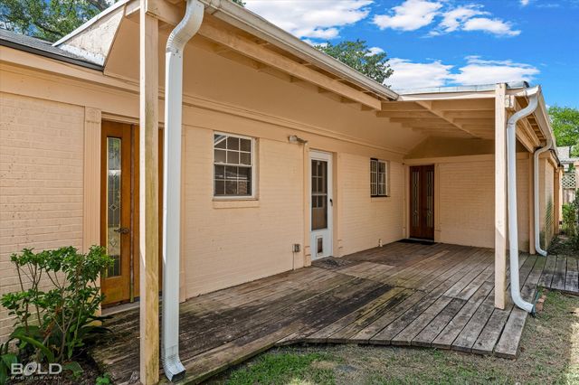450 Albert Avenue, Shreveport, LA 71105