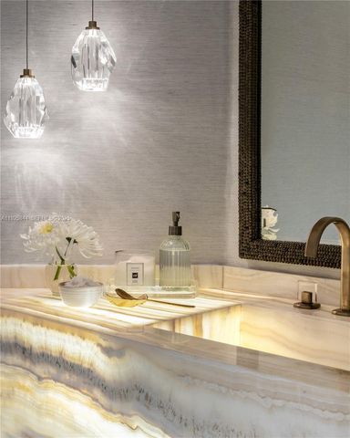 5757 Collins Ave 1706, Miami Beach, FL 33140