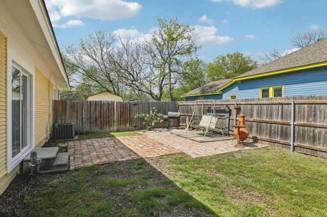601 Williams Street, Waxahachie, TX 75165