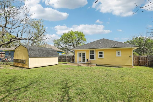 601 Williams Street, Waxahachie, TX 75165