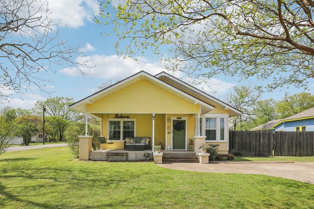 601 Williams Street, Waxahachie, TX 75165