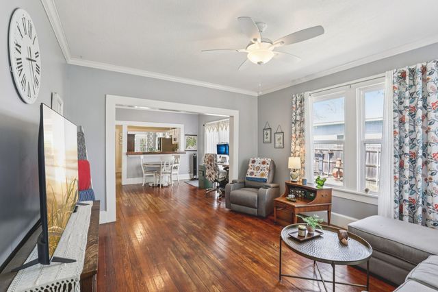 601 Williams Street, Waxahachie, TX 75165