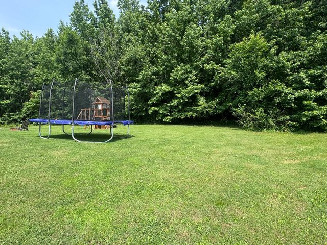 739 Carmack Ct, Clarksville, TN 37042