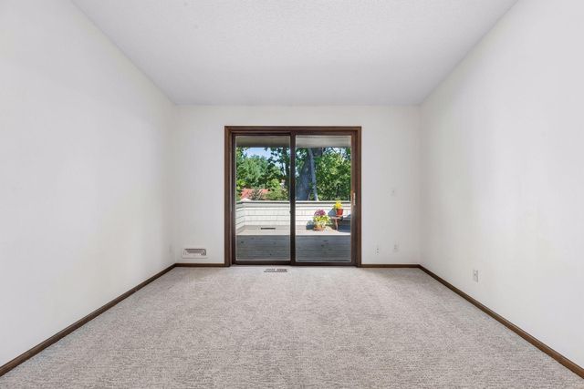 1086 Cedar View Drive, Minneapolis, MN 55405