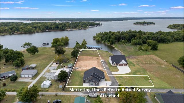 55275 E 298 Road 1, Monkey Island, OK 74331