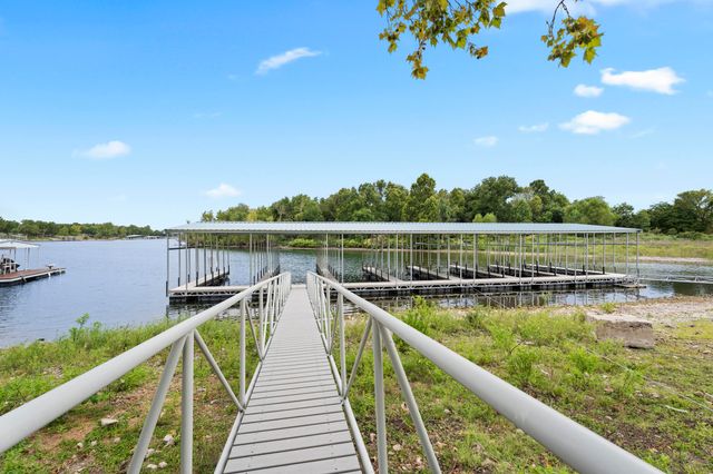 55275 E 298 Road 1, Monkey Island, OK 74331