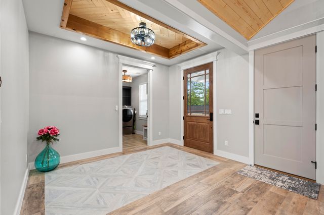 55275 E 298 Road 1, Monkey Island, OK 74331