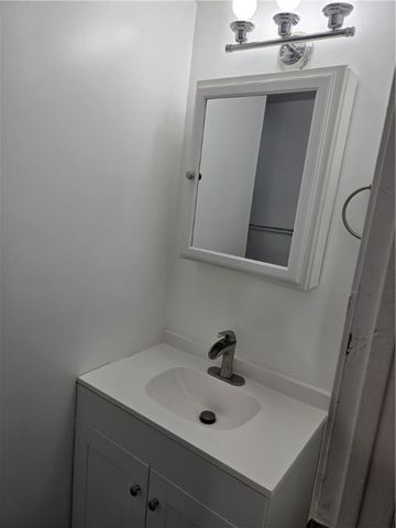 25 Emerson Park, Rochester, NY 14606