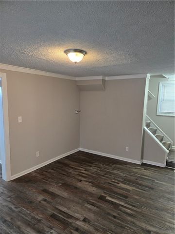 25 Emerson Park, Rochester, NY 14606