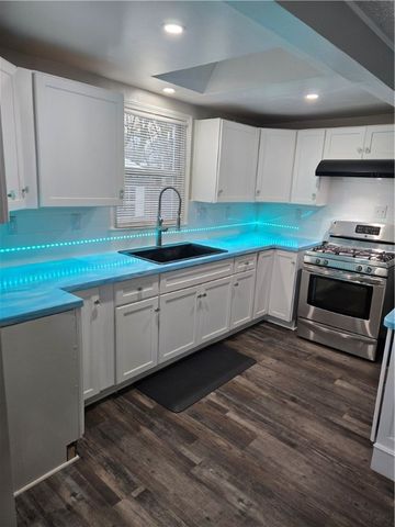 25 Emerson Park, Rochester, NY 14606