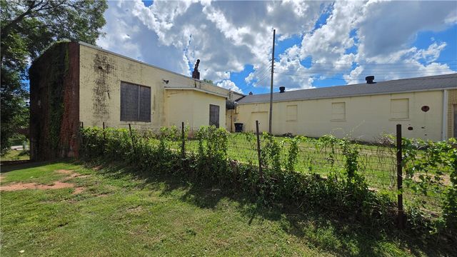 215 W Church Street, Anderson, SC 29624