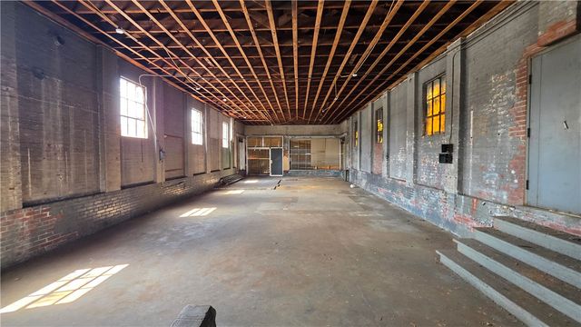 215 W Church Street, Anderson, SC 29624