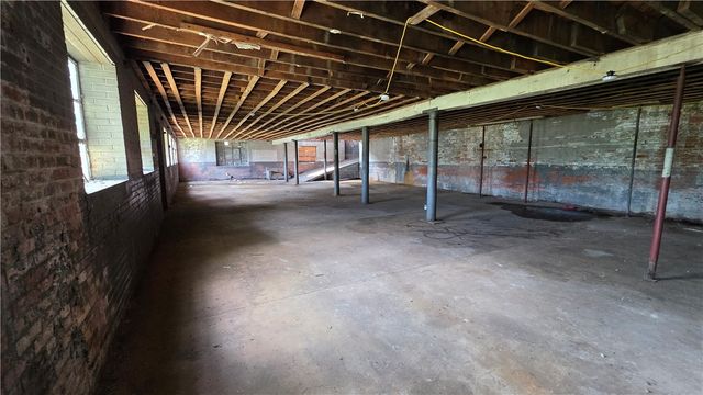215 W Church Street, Anderson, SC 29624