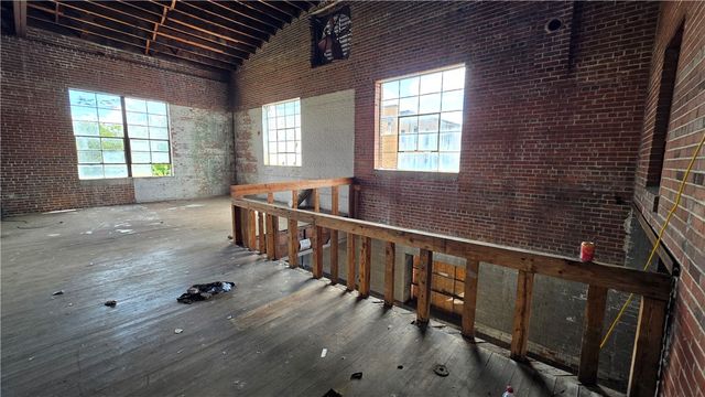 215 W Church Street, Anderson, SC 29624