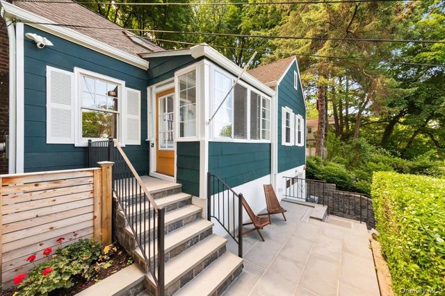 84 Mendham Avenue, Hastings-on-hudson, NY 10706