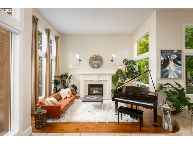 10019 Se TERRA LINDA Ct, Happy Valley, OR 97086