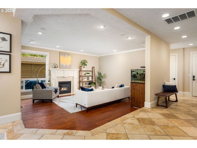 10019 Se TERRA LINDA Ct, Happy Valley, OR 97086