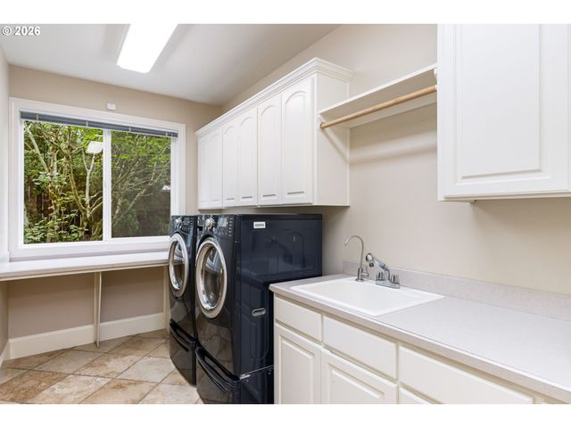 10019 Se TERRA LINDA Ct, Happy Valley, OR 97086