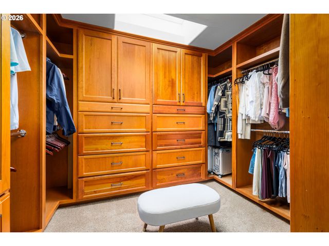 10019 Se TERRA LINDA Ct, Happy Valley, OR 97086