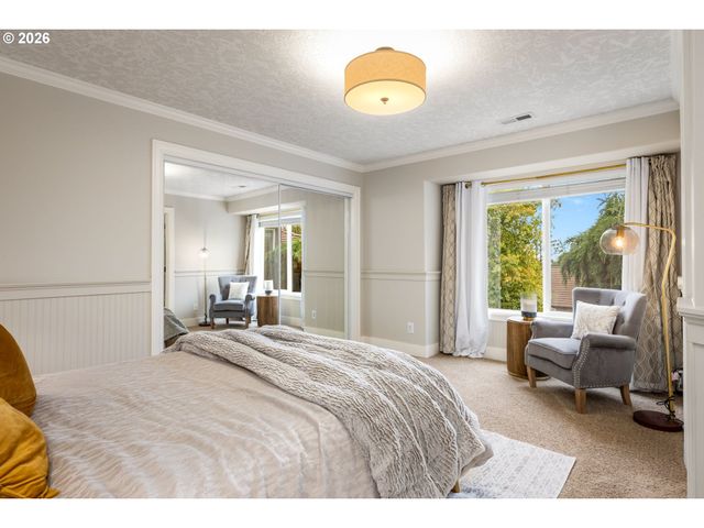 10019 Se TERRA LINDA Ct, Happy Valley, OR 97086