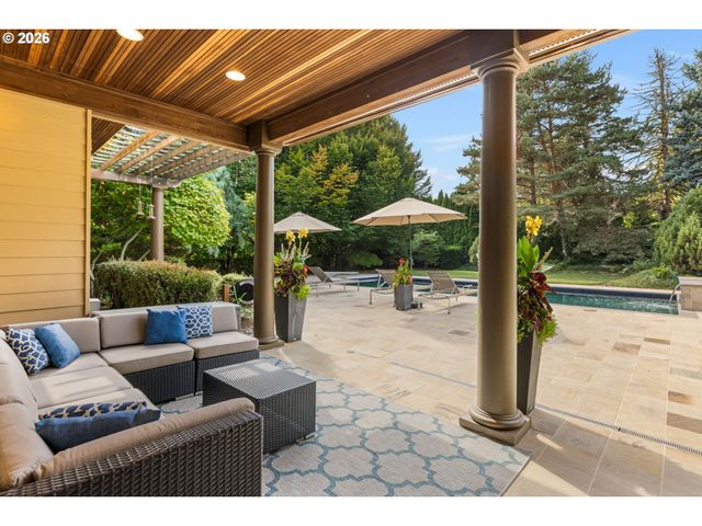 10019 Se TERRA LINDA Ct, Happy Valley, OR 97086
