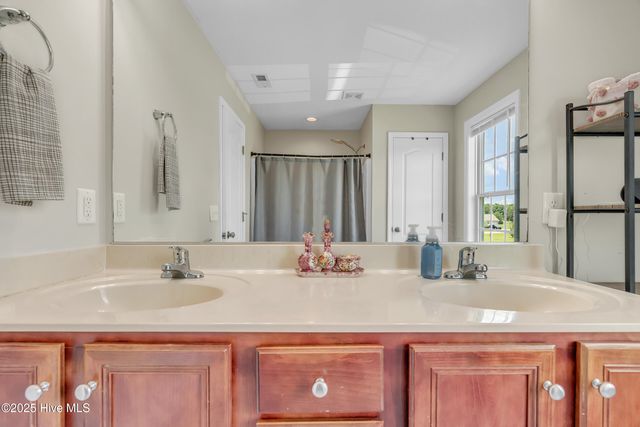 203 Mccain Street, Beulaville, NC 28518