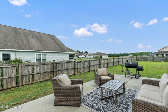 203 Mccain Street, Beulaville, NC 28518