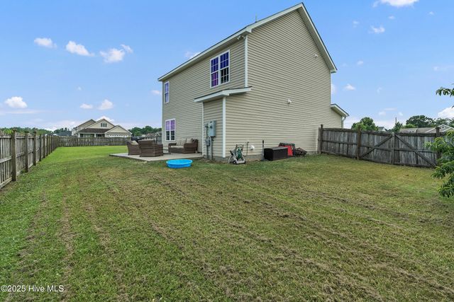 203 Mccain Street, Beulaville, NC 28518