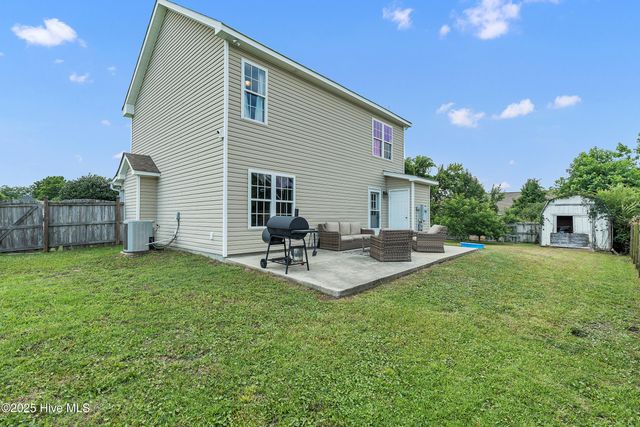 203 Mccain Street, Beulaville, NC 28518
