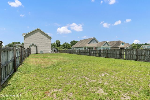 203 Mccain Street, Beulaville, NC 28518