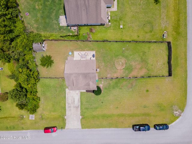 203 Mccain Street, Beulaville, NC 28518