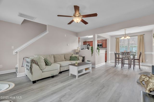 203 Mccain Street, Beulaville, NC 28518