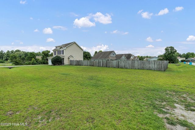 203 Mccain Street, Beulaville, NC 28518